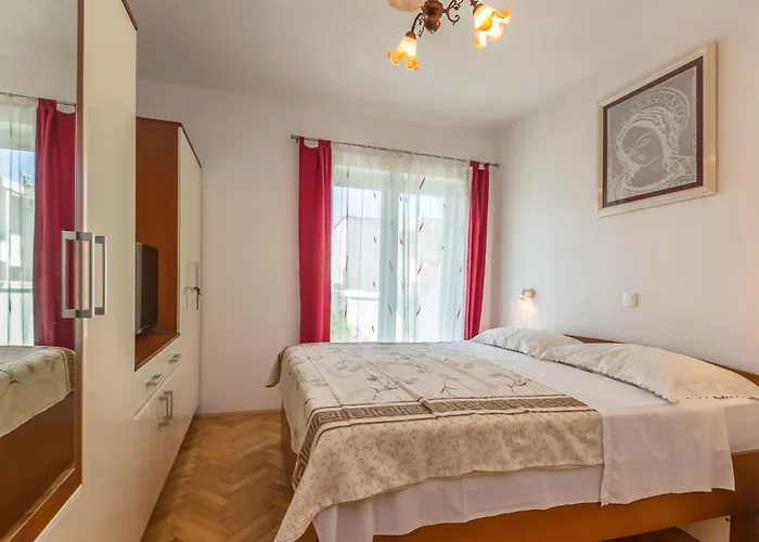 아파트 And Happiness *