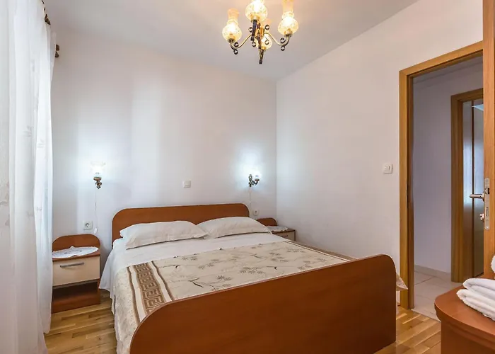 And Happiness 투체피