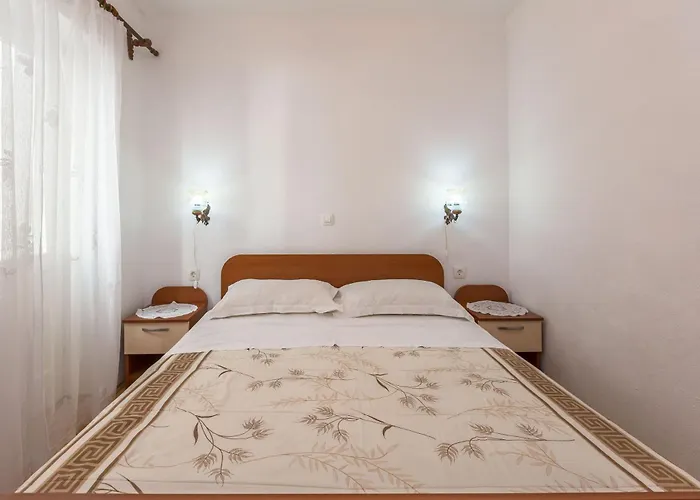 아파트 And Happiness