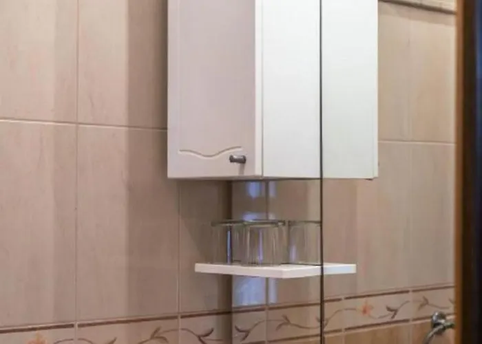 And Happiness 아파트 투체피