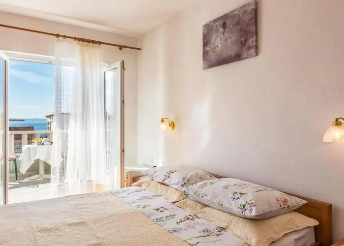 아파트 And Happiness *