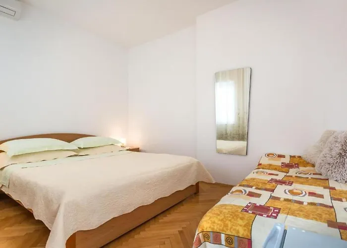 아파트 And Happiness *