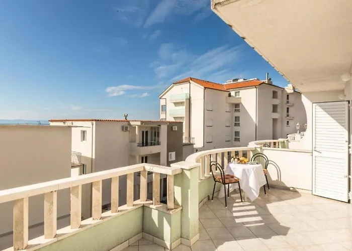 And Happiness * 투체피