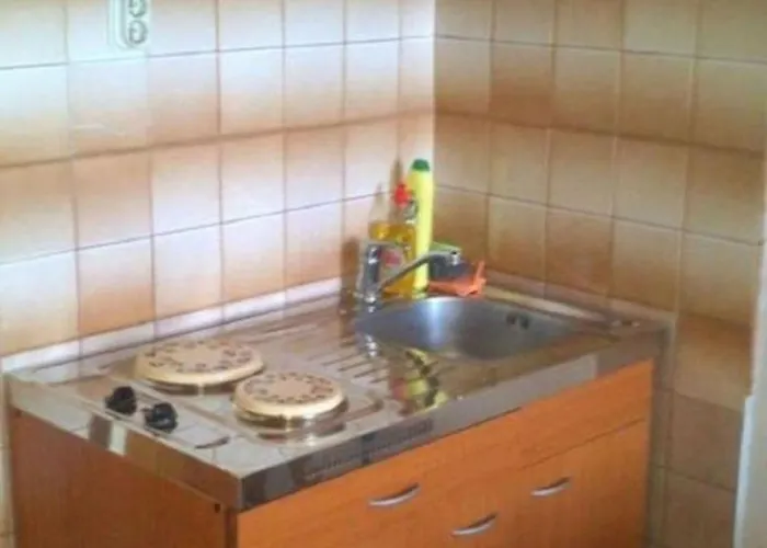 And Happiness 투체피